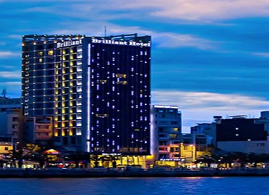Khách sạn Brilliant Hotel
